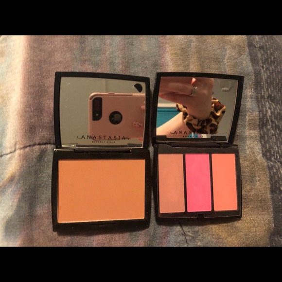 Anastasia Beverly Hills Other - Brand new!! Just not my right skin color!!
